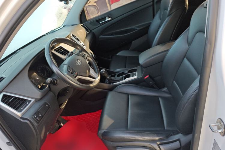 Used Hyundai Tucson 2015 1.6T Dual-Clutch Two-Wheel-Drive Smart Model