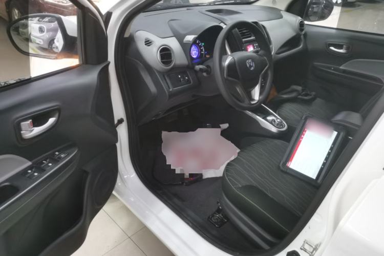 Used Oshan Benni E-Star 2021 National Edition Xin Yue Version (Fast-Charging Edition) Lithium Iron Phosphate (31.95 kWh)
