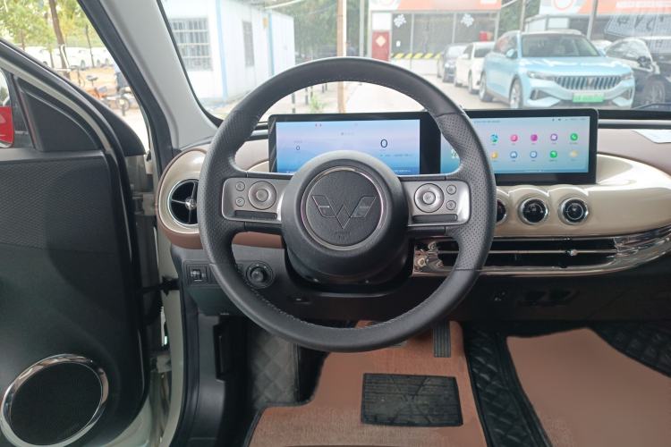 Used Wuling Bingo 2023 333 km Lingxi Connected+ Version
