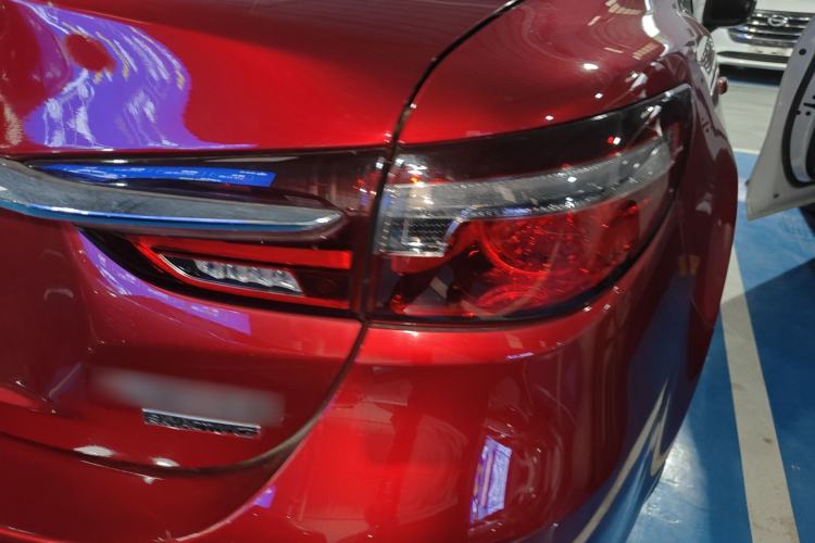 Used Mazda Atenza 2021 2.0L Blue Sky Luxury Edition
