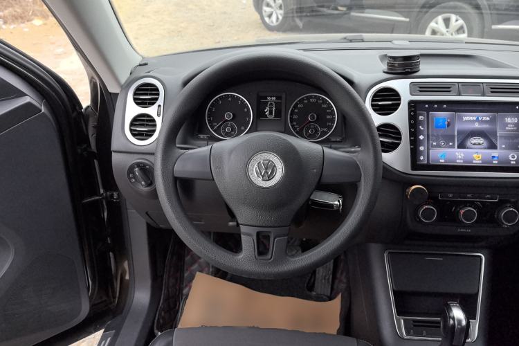 Used Volkswagen Tiguan 2016 280TSI Automatic Two-Wheel-Drive Silk Road Style Edition
