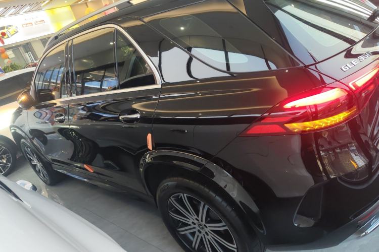 Used Mercedes-Benz GLE 2025 GLE 350 4MATIC Stylish Model
