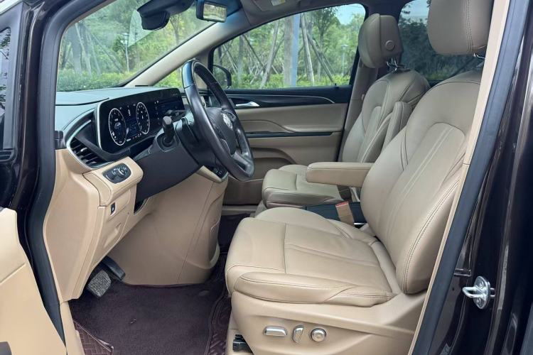 Used Buick GL8 2021 ES Land Cruiser 653T Luxury Edition
