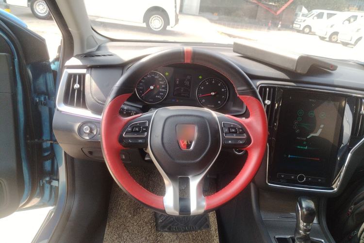 Used Roewe i6 2020 PLUS 1.6L CVT 4G Connected Glory Flagship Edition
