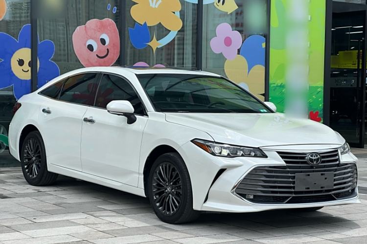 Used Toyota Avalon 2019 2.0L XLE Premium Edition China VI
