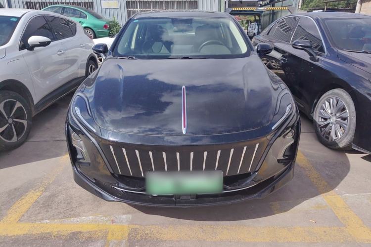 Used Hongqi E-QM5 2022 431 km Charge & Enjoy Edition
