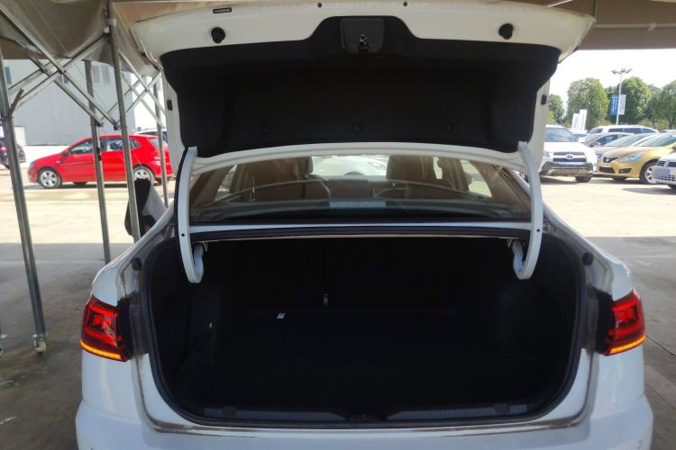 Used Volkswagen Bora 2024 200TSI DSG EnjoyDrive PRO Edition
