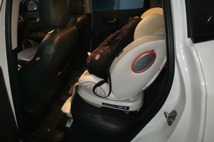 Used  Compass 2017 200T Automatic Family Edition