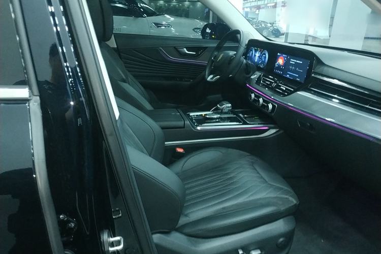 Used Hongqi HS5 2023 2.0T Qixiang Pro Edition

