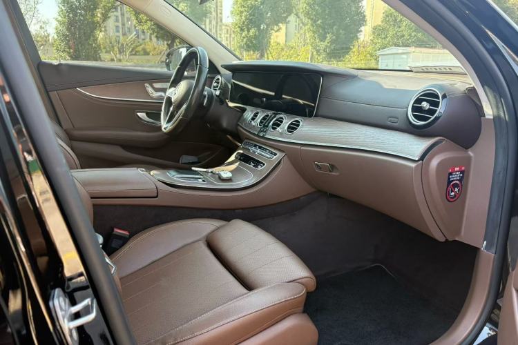 Used Mercedes-Benz E-Class 2021 Facelift E 260 L
