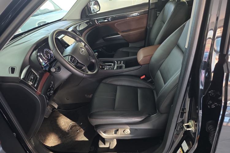 Used GAC Trumpchi GS8 2017 320T Two-Wheel Drive Luxury Smart Connectivity Version (7 Seats)