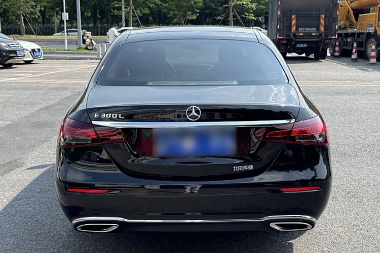 Used Mercedes-Benz E-Class 2021 E 260 L
