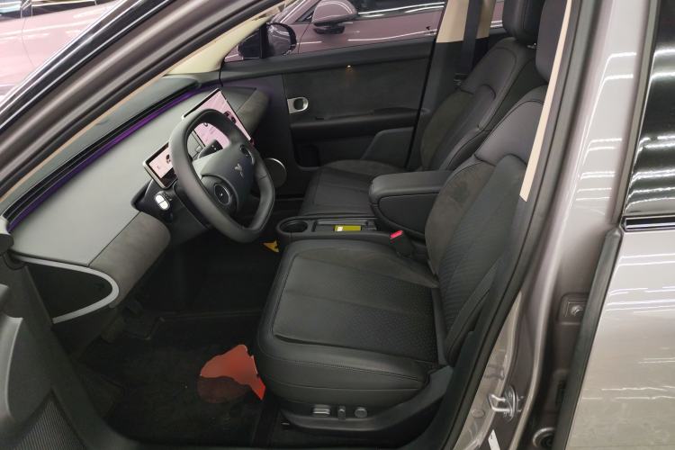 Used  firefly 2025 Illuminated Edition
