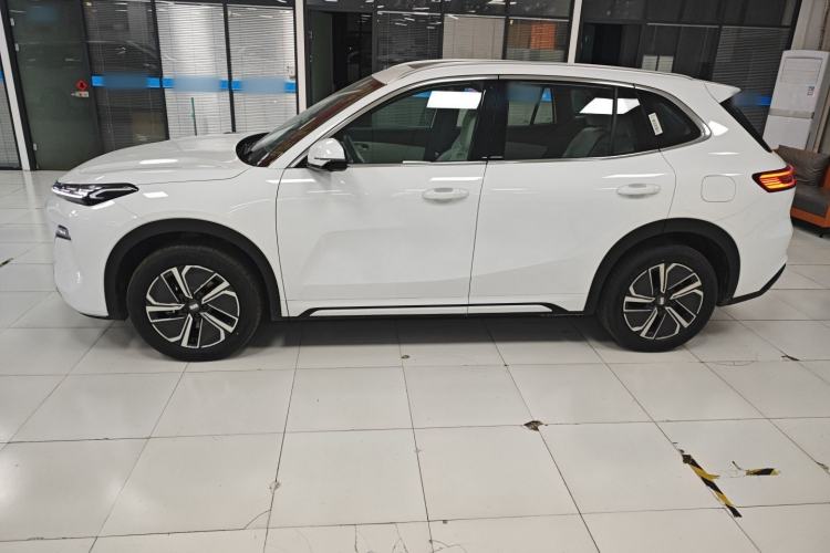 Used  Galaxy Xingjian 7 EM-i 2025 120km Exploration+ Version