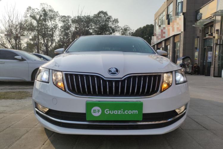 Used Skoda Octavia 2019 TSI230 DSG SmartDrive Luxury Edition China VI
