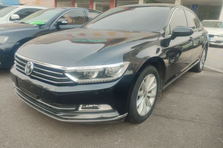 Used Volkswagen Magotan 2019 330TSI DSG Leading Model China VI Standard