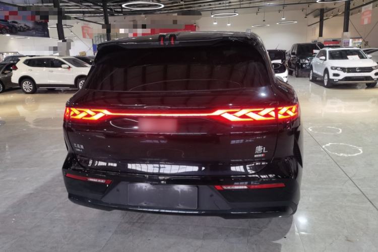Used BYD Tang L 2025 DM 215KM LiDAR Flagship Model