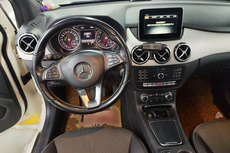 Used Mercedes-Benz B-Class 2015 B 200 Sport Edition
