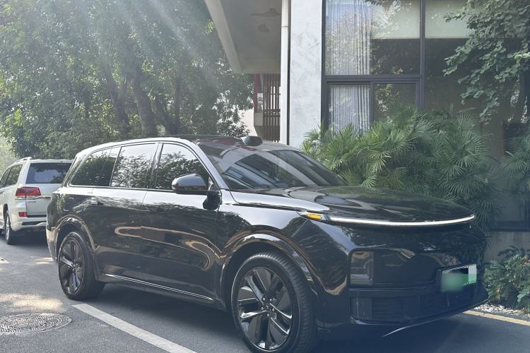 Used Li Auto L9 2022 Max model