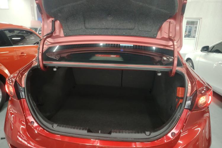 Used Mazda Mazda 3 Axela 2017 Sedan 1.5L Manual Comfort Model Emission Standard China V