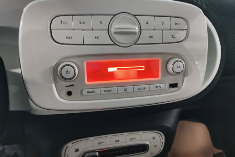 Used  forfour 2016 1.0L 52 kW Passion Edition
