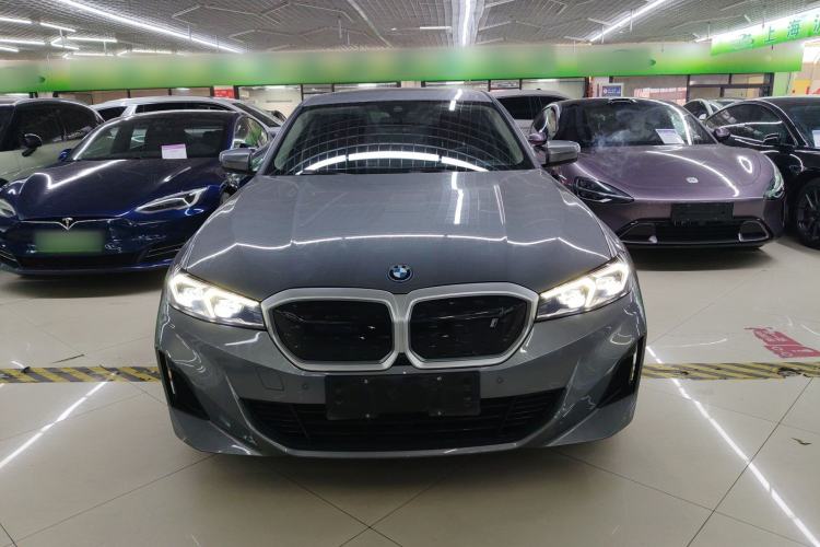 Used BMW i3 2022 eDrive 35 L
