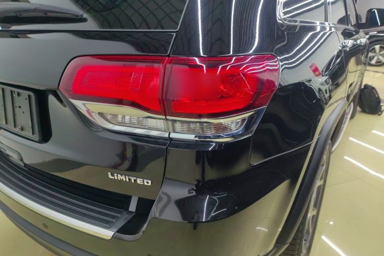 Used  Grand Cherokee 2020 3.0L Elite Navigation Edition
