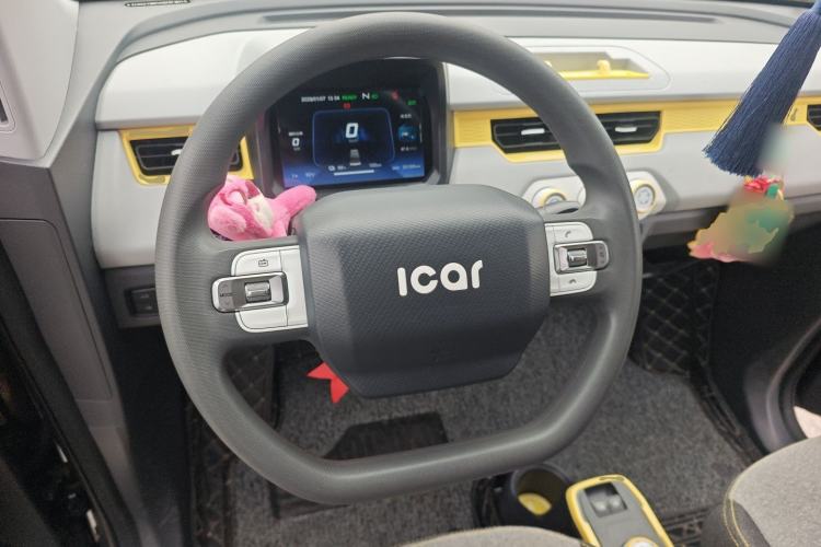 Used Chery QQ Ice Cream 2022 170km Sundae Phosphate Lithium-Ion