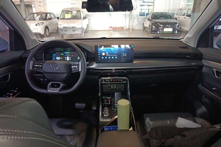 Used Wuling Asta 2022 2.0L DHT Electric Power Version
