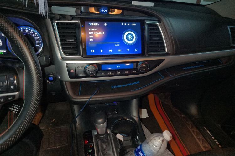 Used Toyota Highlander 2018 2.0T Four-Wheel Drive Prestige Version 7 Seats China VI Standard