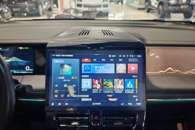 Used GAC Trumpchi M8 2023 Zongshi Series Dual-Motor Flagship Edition