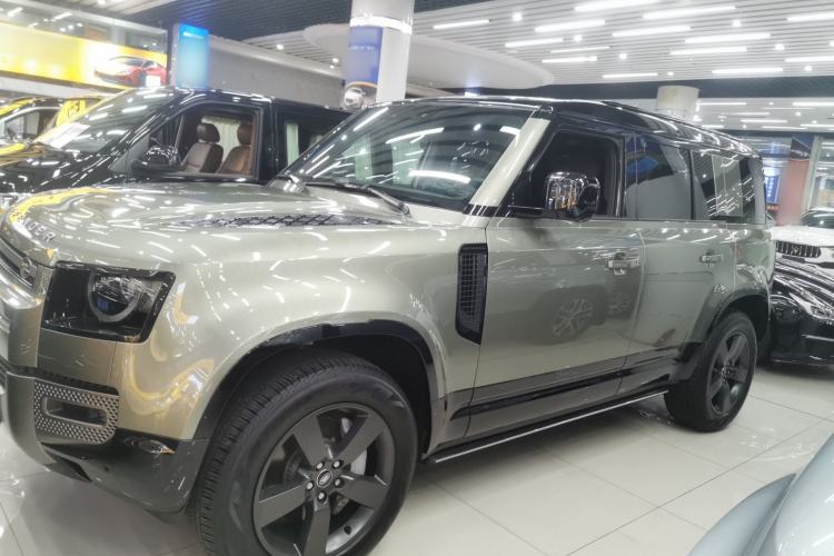 Used Land Rover Defender 2024 110 3.0T P400 X-DYNAMIC HSE
