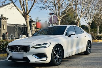 Used Volvo S60 2020 T4 Zhiyi Luxury Edition