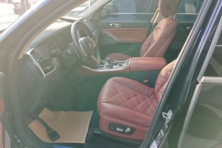 Used BMW X5 2022 Restyled xDrive 30Li Luxury Version M Sport Package
