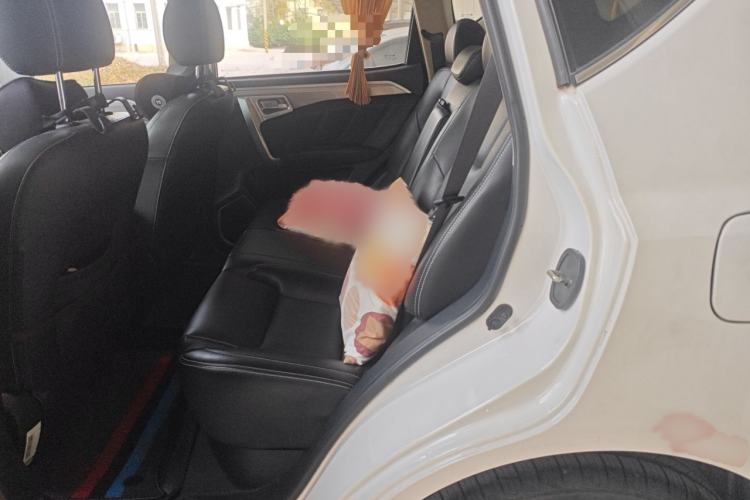 Used Geely Auto Vision X6 2016 1.8L Manual Luxury Model
