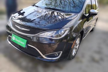 Used Chrysler Grand Voyager 2017 3.6L Premium Edition