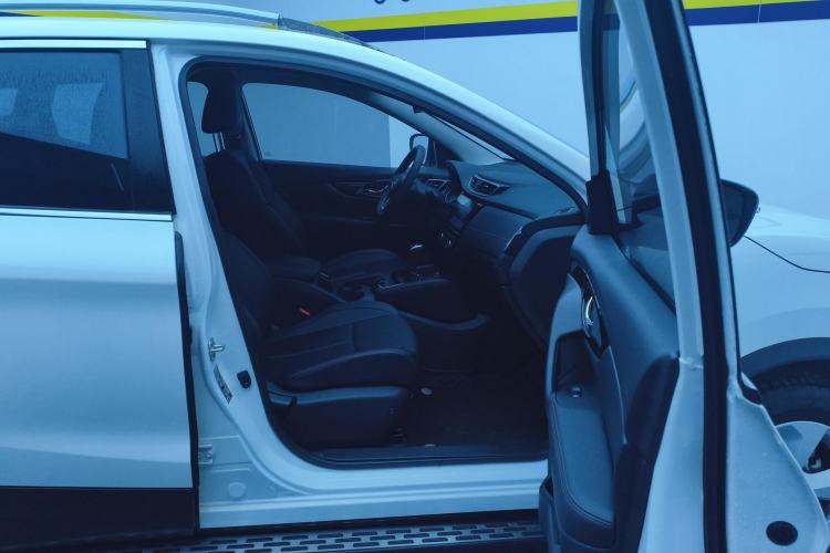 Used Nissan Qashqai 2023 Classic 2.0L CVT XV Comfort Edition
