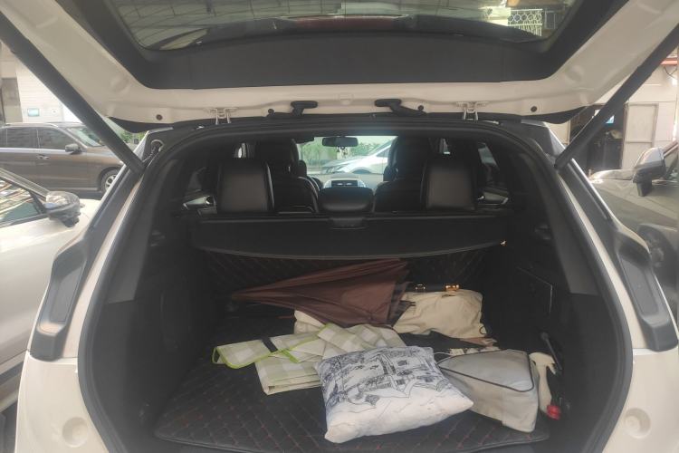 Used Lincoln MKC 2017 2.0T Two-Wheel Drive Deluxe Edition