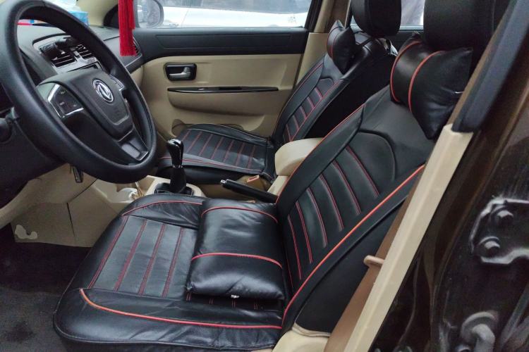 Used Dongfeng Fengon 360 2015 1.5L Manual Comfort II 7-Seater
