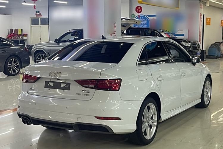 Used Audi A3 2019 Limousine 35 TFSI Fashion Edition China V standard
