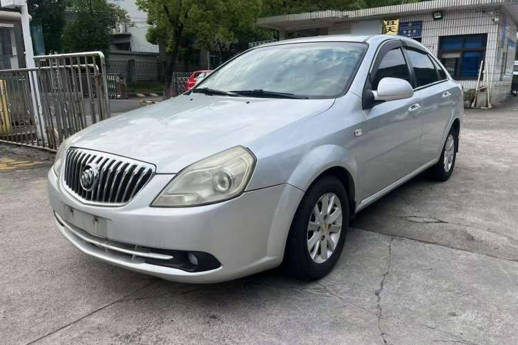 Used Buick Excelle 2013 1.5L Automatic Classic Model
