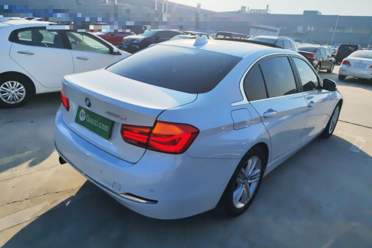 Used BMW 3 Series 2016 320Li Ambition Model
