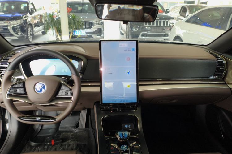 Used BYD Han 2022 DM-i 121KM Prestige Model
