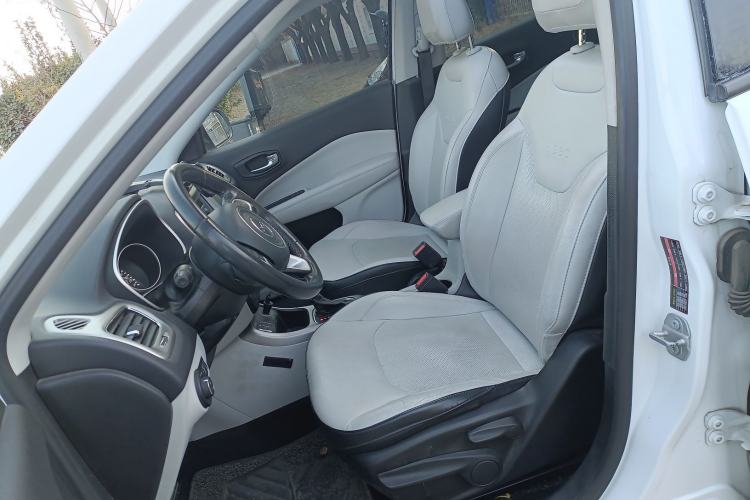 Used  Compass 2017 200T Automatic Family Edition