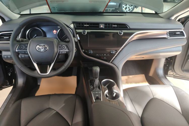 Used Toyota Camry 2019 Revised Version 2.5G Luxury Edition
