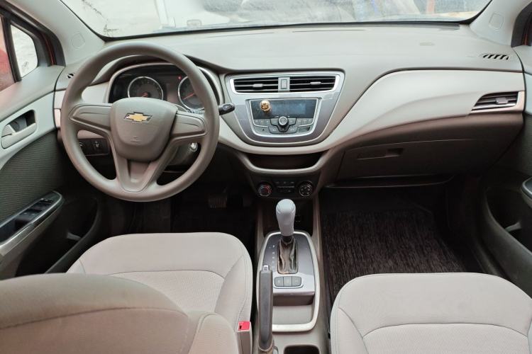 Used Chevrolet Lova RV 2016 1.5L Automatic Comfort Edition
