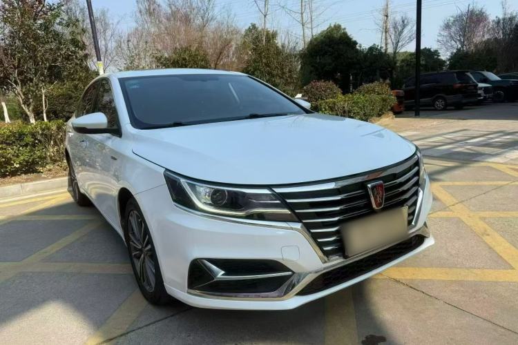 Used Roewe i6 2020 PLUS 1.6L CVT 4G Connected Glory Holographic Edition