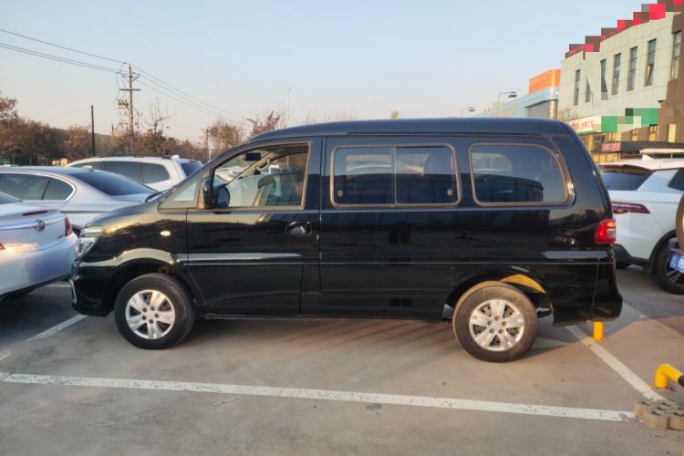 Used FORTHING Lingzhi 2022 M5 1.6L Practical 7-Seater
