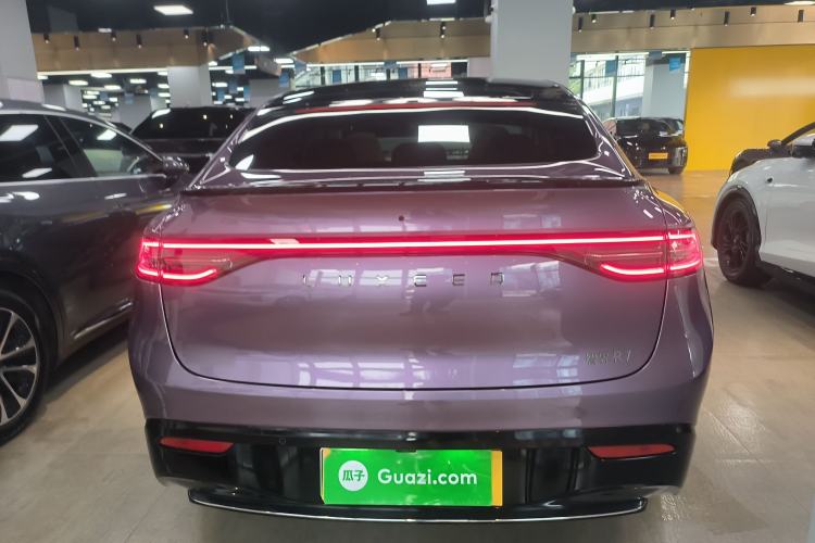 Used Hima Luxeed R7 2024 All-Electric 736 km Ultra
