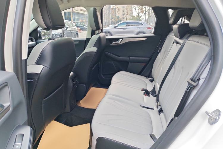 Used Ford Escape 2020 EcoBoost 245 Two-Wheel-Drive Comfort Edition
